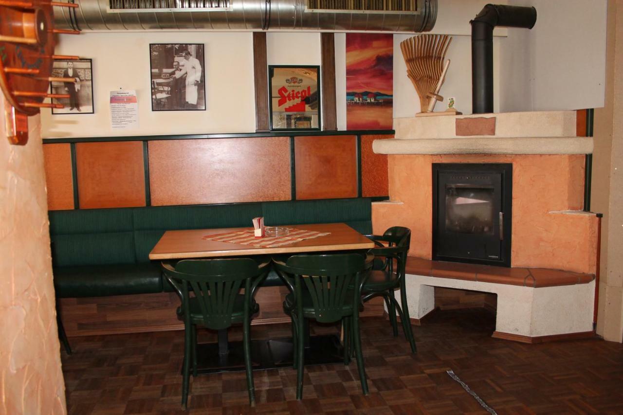 Gasthof-Cafe-Risano Haslach an der Muhl Bagian luar foto